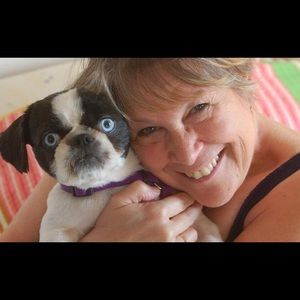 Meet your Posher, Edith